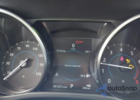 2019 Jaguar Xe 25T Premium из США, поврежденный, VIN SAJAD4FX0KCP50800